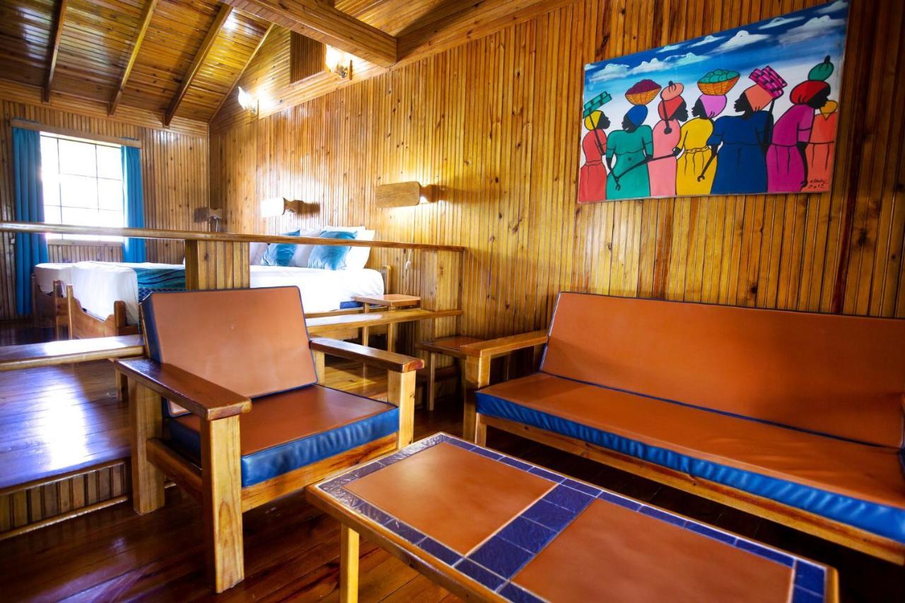 Mango Inn Resort Utila Bagian luar foto